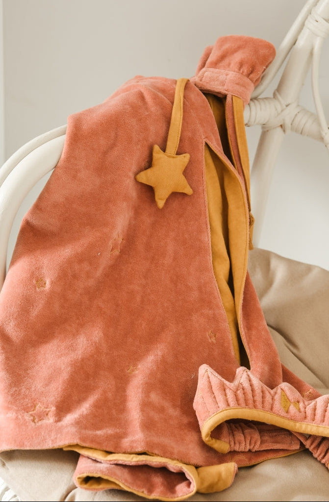 Disfraz Capa y Corona de Reina