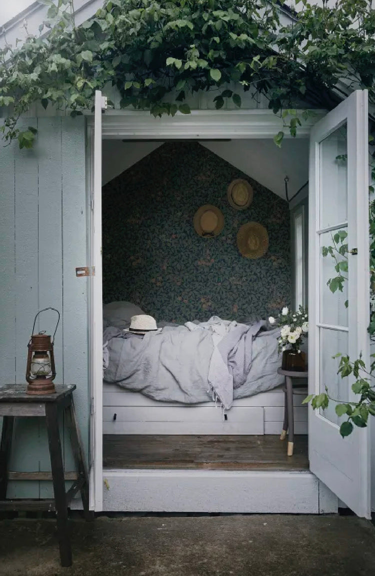 PAPEL PINTADO GARDEN MIDNIGHT BLUE