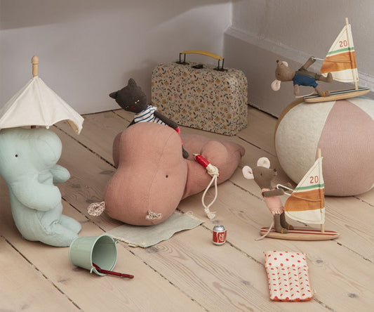 Los amigos de Safari, Hippo, old rose.)