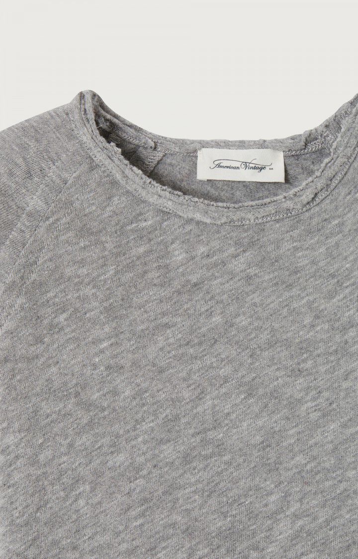 Camiseta gris grafito