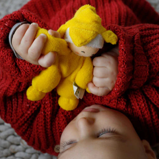 Muñeco Sternlein amarillo – Nanchen Natur