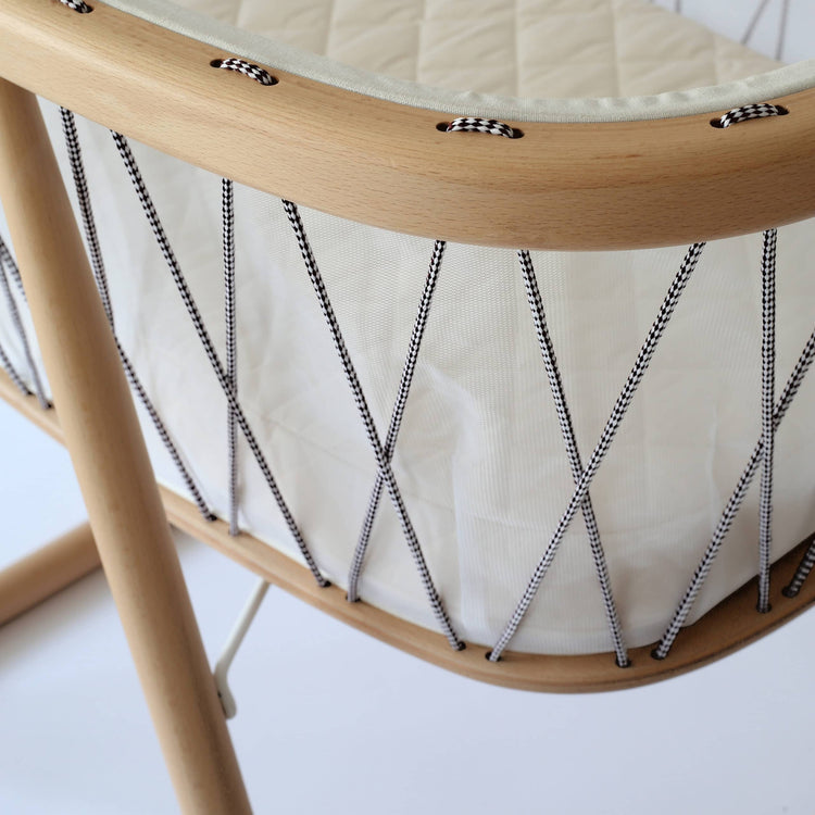 MINI CUNA EVOLUTIVA KUMI BLANCO Y NEGRO