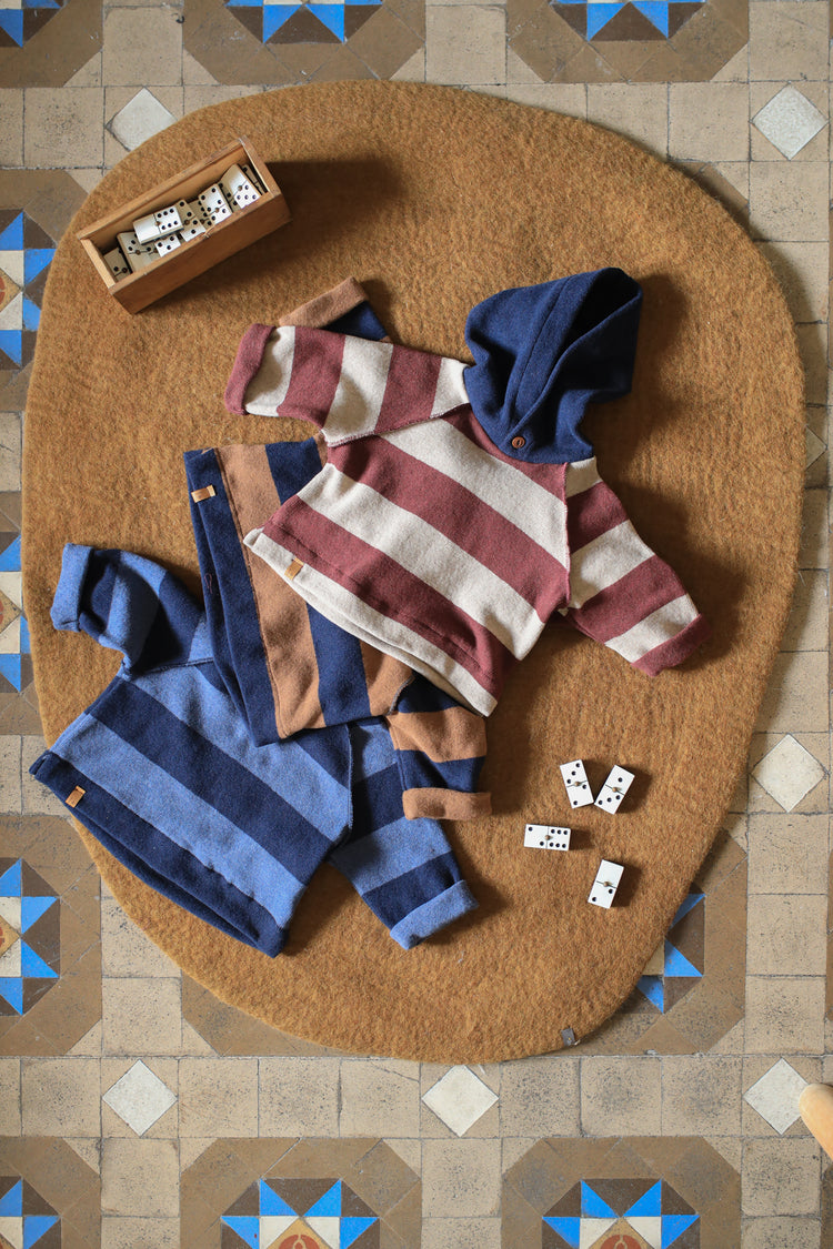 JERSEY RAYAS DE BEBÉ COLOR  MELANZANA – 1+IN THE FAMILY | KIDSLABCO