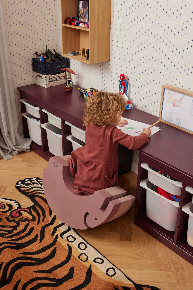 ELEPHANT L24 VINTAGE ROSE