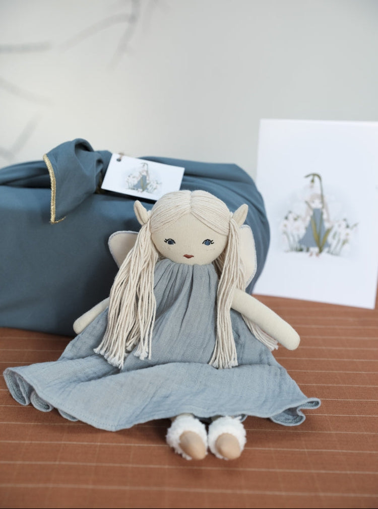 Muñeca de Tela - Elfo Guardiana de la Nieve