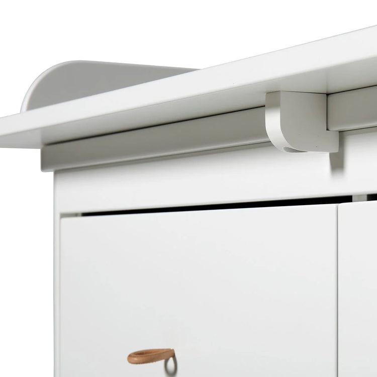 WOOD NURSERY DRESSERE 6 DRAWERS LARGE TOP ,WITE/OAK