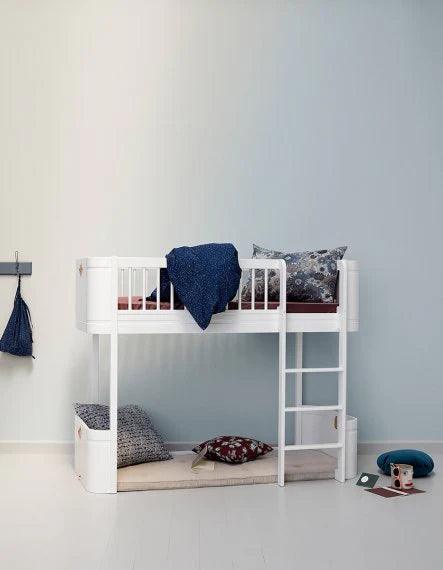 WOOD MINI + LOW LOFT BED, WHITE