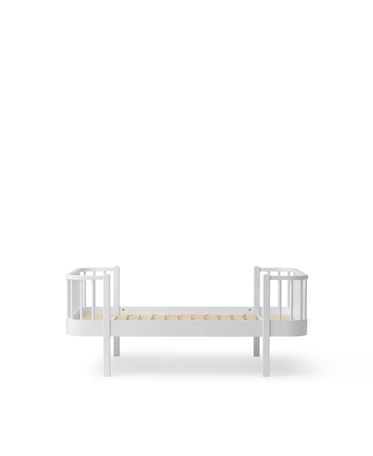 WOOD JUNIOR BED WHITE