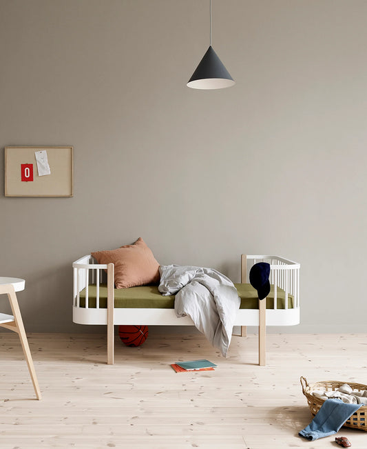 WOOD JUNIOR BED WHITE/OAK